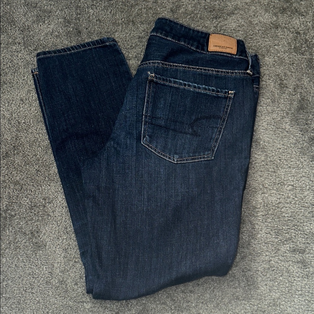 American Eagle Outfitters Women's Dark Blue Straight Jeans